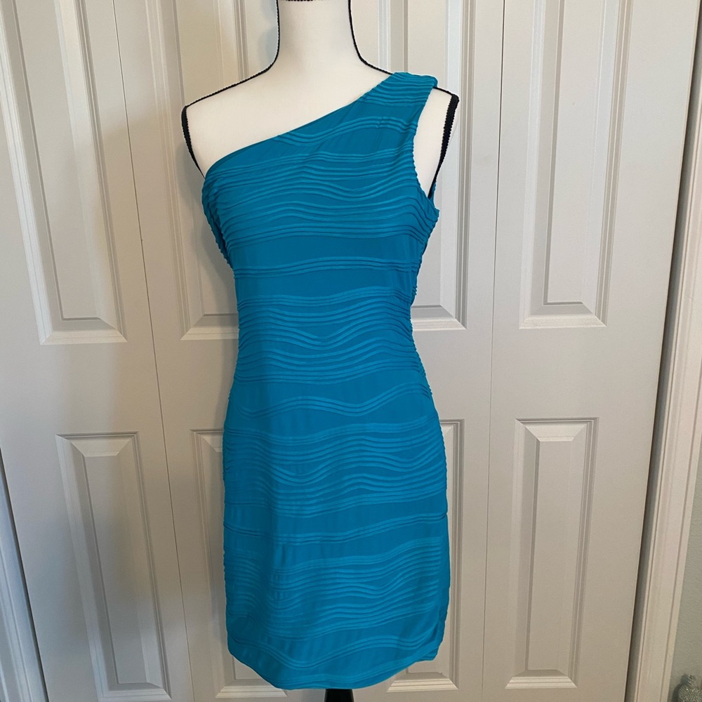 Blue dress